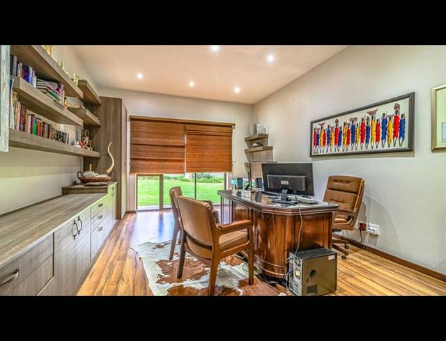 4 BEDROOM HOUSE FOR SALE IN DOWERGLEN EXT 5